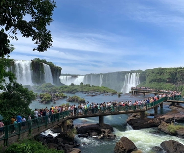 Private Day Tour Brazil & Argentina sides of Iguassu Falls