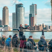 Rotterdam Walk: Hilights, Gems, Architecture & WWII 2 or 3hr