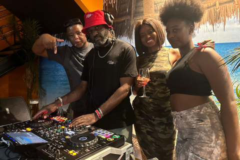 Johannesburg: Rooftop Bar, Dinner and Clubbing (Amapiano)