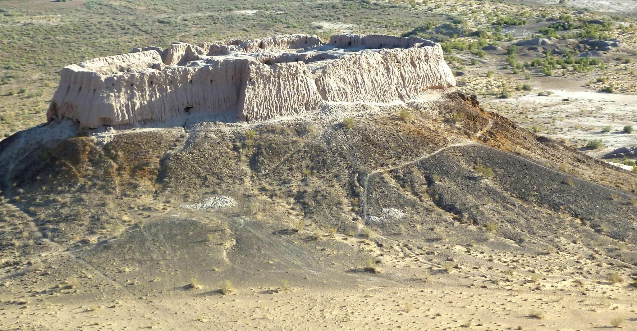 Day trip to desert fortresses near Khiva - Housity