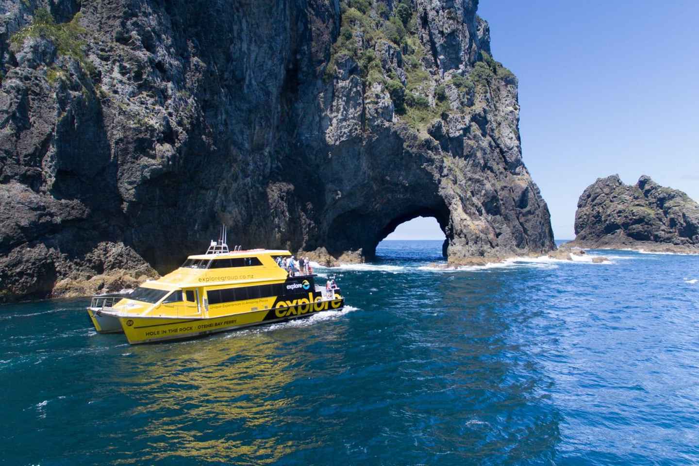 From Auckland: Hole in the rock cruise tour - From Auckland: Hole in the rock cruise tour