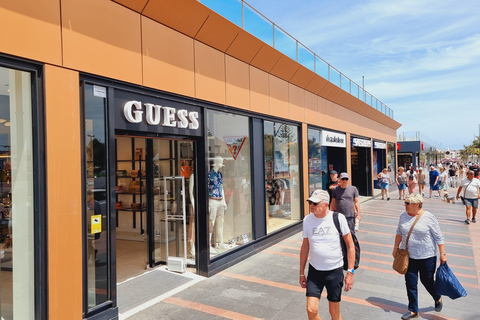 Desde Caleta de Fuste : Paseo de compras por CorralejoCOMPRAS EN CORRALEJO