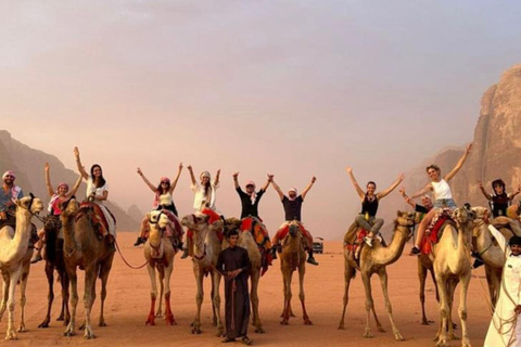 Wadi Rum: Full-Day Jeep Tour with Lunch