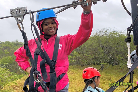 Oahu: 3 tirolesas e cruzeiro com observação de golfinhos e snorkel com tudo incluídoCom o transporte Waikiki