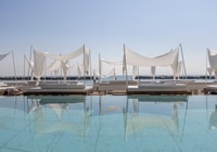 Dia do Lido Di Savio Beach Club com piscina - Housity