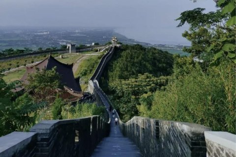 Shanghai: Yixing Little Great Wall Hike with Temple Visit private tour option