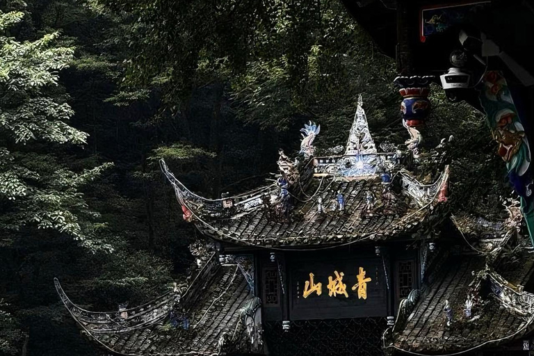 Chengdu, Sichuan：Mount Qingcheng Entry Ticket with Passport