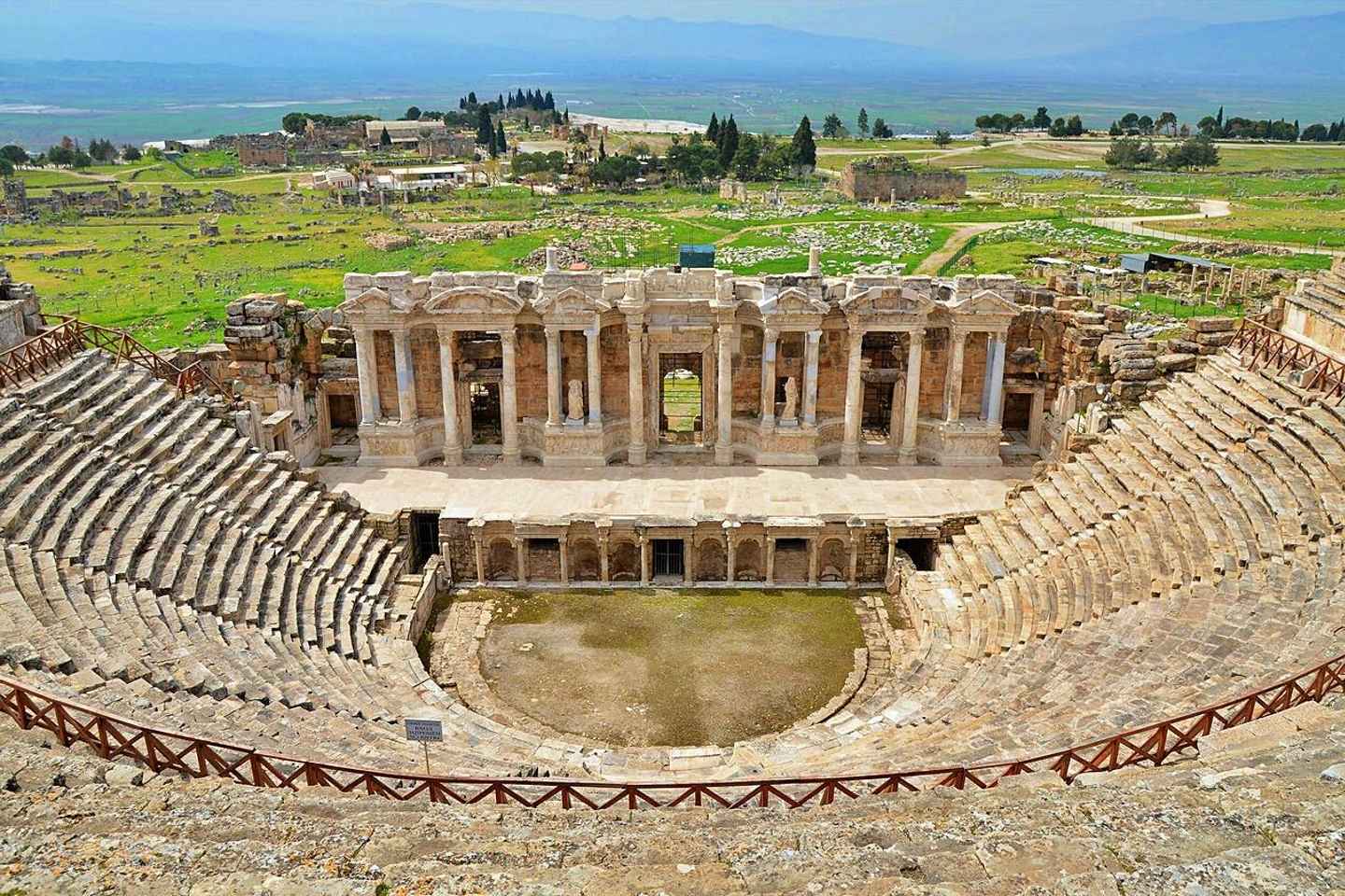 From Kusadasi: Pamukkale & Hierapolis Tour with Entry Ticket