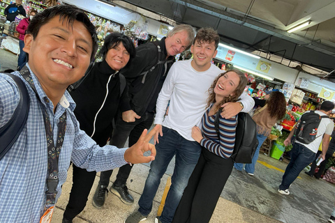 Lima: City Walking Tour with Catacombs and Fruit Tasting