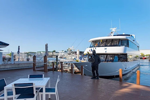 Naples: Sightseeing and Dining Cruises Seabreeze Buffet Lunch Cruise