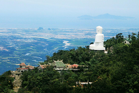 Danang : Pont d'or - Collines Ba Na - Petit groupeJournée entière - Buffet