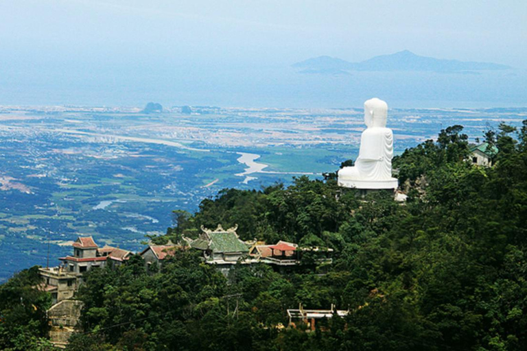 Danang: Gouden Brug - Ba Na Hills - Kleine groepHele dag - Buffet