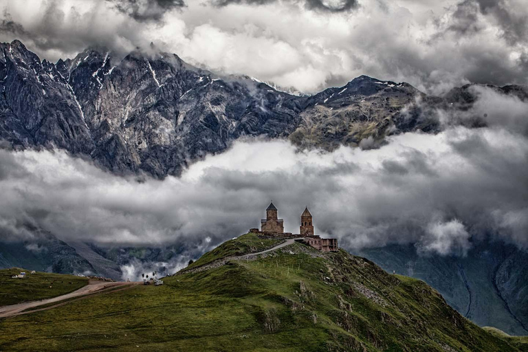 Kazbegi-tur med fantastisk utsikt över Kaukasusbergen