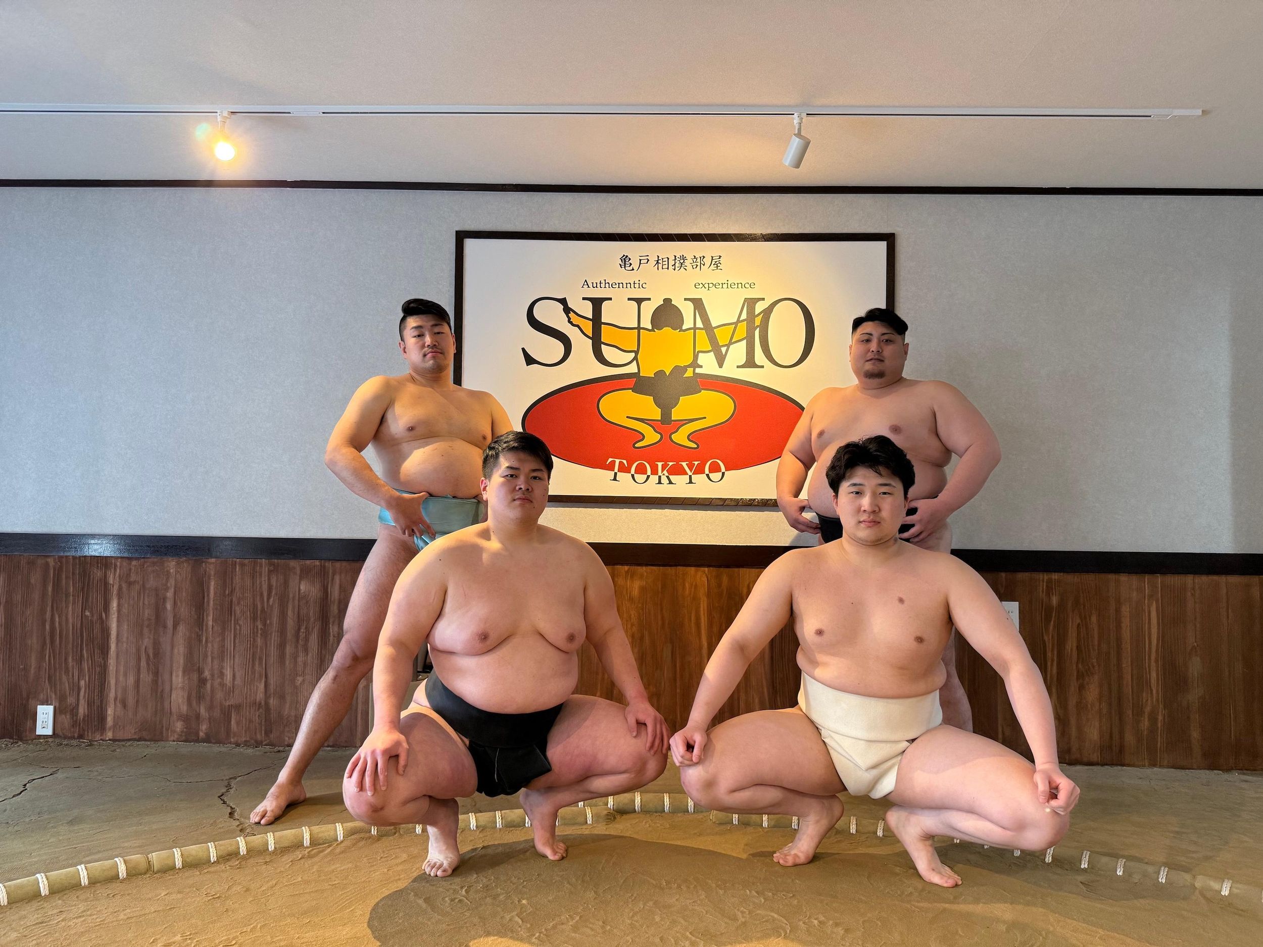 Tokio: Authentisches Sumo-Erlebnis mit Hot Pot, Foto & Geschenk