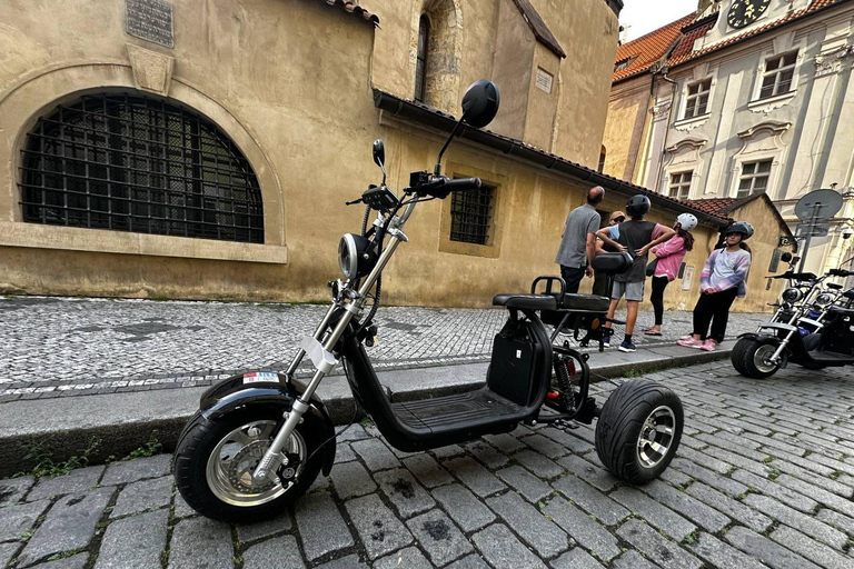 Prague: 2 hours FUN TRIKE tour in Prague with guide Prague: 2 hours FUN e-TRIKE tour with Guide
