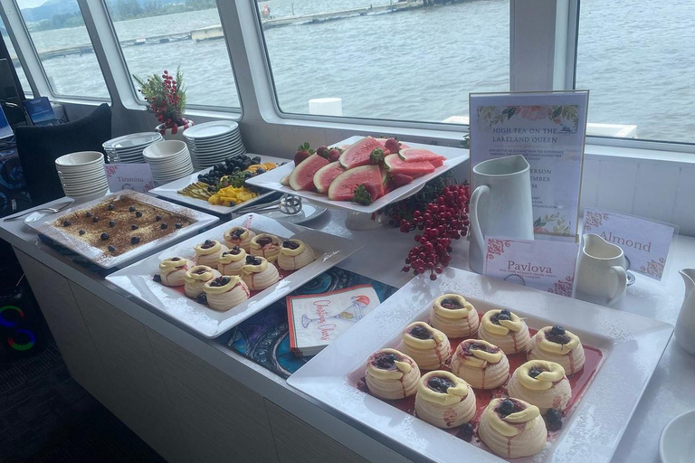 Rotorua: Lake Rotorua Cruise with Buffet Dining Option Dinner Cruise