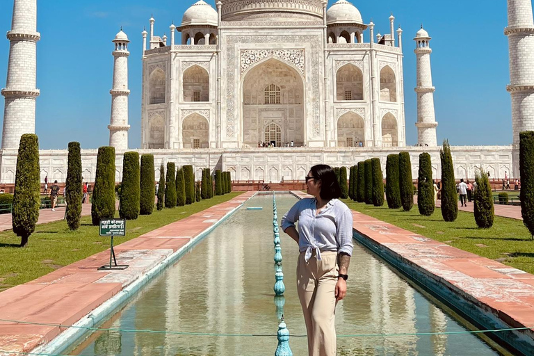 From Agra: Local Agra Tour with Transportation and Guide Tour with Car + Guide + Entry Tickets+ Lunch