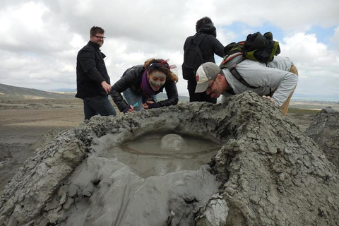 Baku-Gobustan-Absheron-Mud vulkaner-brandtempel