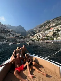 Von Sorrento aus: Amalfiküste Private Bootstour mit Skipper