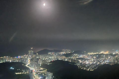 Busan: Guided Tour with Temple, Cave, and Palace Visits