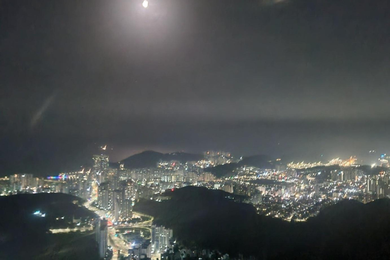 Busan: Guided Tour with Temple, Cave, and Palace Visits