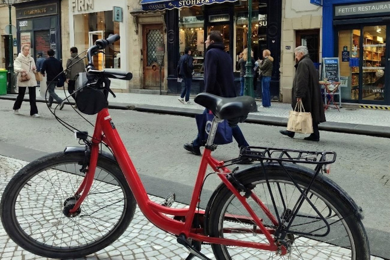 Paris: Bike or eBike Tour, Top Sights & Local Insights Group Rate, French Guide
