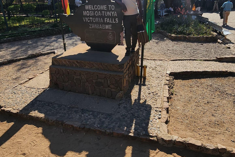 Victoria Falls: Guided Tour with Hotel Pickup