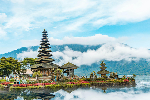 Bali: Nungnung Waterfall, Jatiluwih & Ulun Danu Temple Tour Small-Group Full-Day Tour – Excluding Tickets