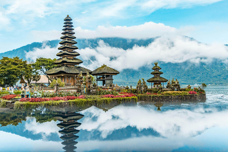 Bali: Nungnung Waterfall, Jatiluwih & Ulun Danu Temple Tour Small-Group Full-Day Tour – Excluding Tickets