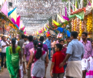 I vivaci mercati di Trivandrum (tour guidato a piedi di 2 ore)