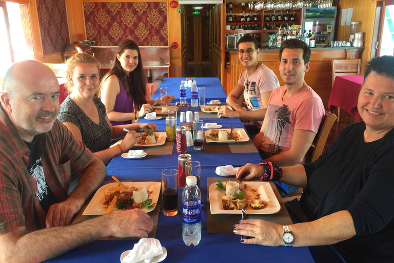 Cat Ba : Croisière commentée dans la baie de Lan Ha - Excursion à vélo, kayak, repas