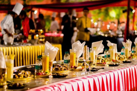 Delhi: immergetevi nella cultura indiana con un vivace matrimonio indùDelhi: immergiti nella cultura indiana con un vivace matrimonio indù