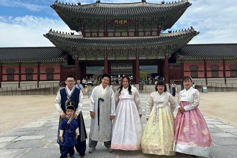 Séoul : visite privée avec un habitant pendant votre escaleVisite privée de Séoul depuis l&#039;aéroport avec un habitant