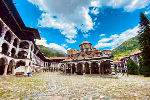 From Sofia: Rila Monastery and Villa Montevino Half-Day Trip City Center Drop off