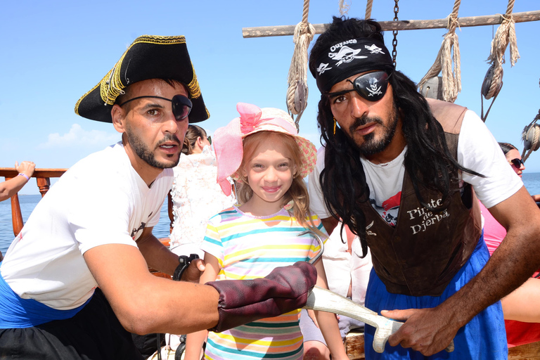 Djerba: Pirate Boat Trip with Dolphin and Flamingo Watching