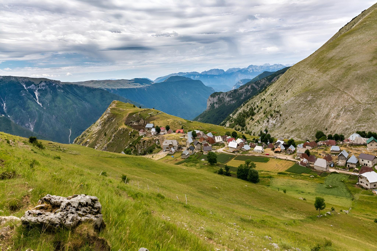 Sarajevo: Lukomir Nomad Village Hiking Tour + Lunch Included