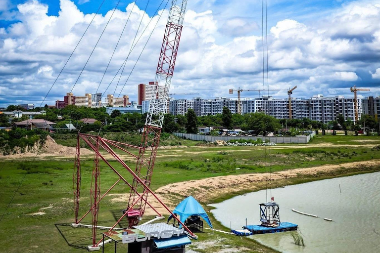 Pattaya: Tallest 60m Bungy Jump in Thailand over the Lake