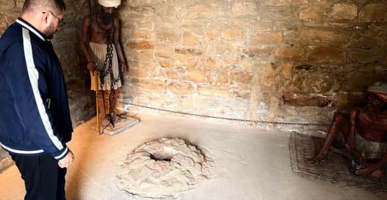 Baku: Gobustan/Absheron guided tour with lunch and tickets photo 16