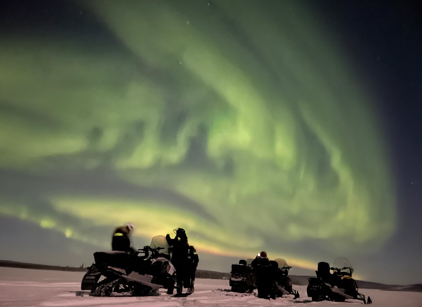 Kiruna: Guidet snescootertur og nordlysjagt