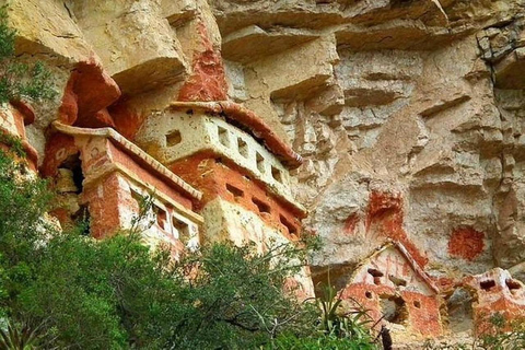 Chachapoyas: Mausolei Revash e Museo Leymebamba