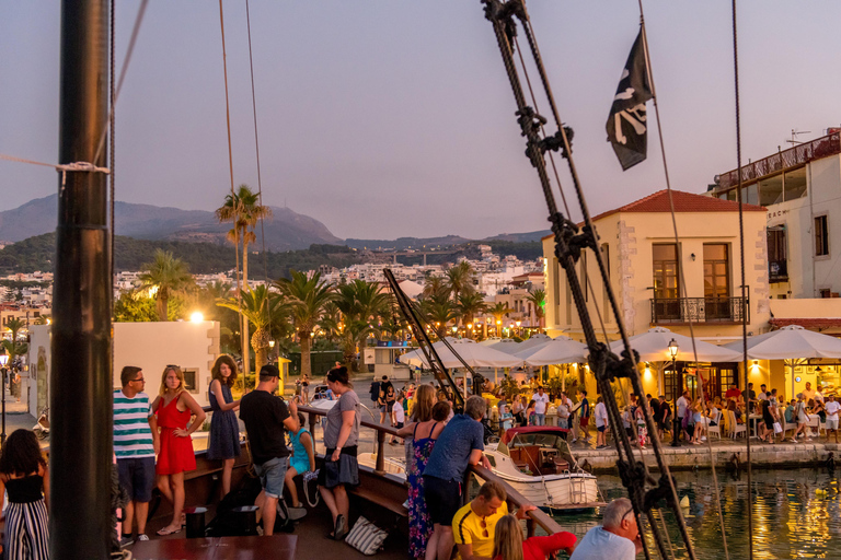 Rethymno: Sunset Cruise with Drink and Snack