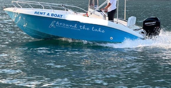 Lake Como: Drive a Boat without a License for up to 8 People