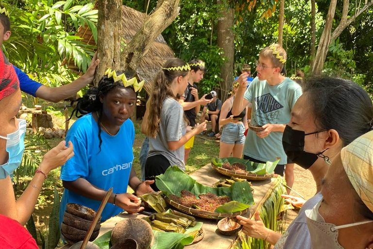 بوراكاي: جولة إرشادية في متحف موتاغ ليفينج