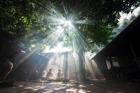 Hanoi: Guided Photography Tour with Local People - Image 2