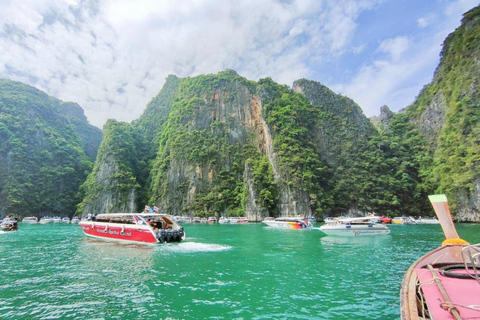 Phi Phi: One Day trip by Long Tail Boat (7 island)