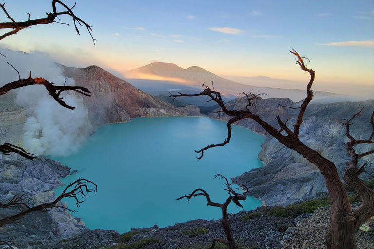 Madakaripura Wasserfall, Bromo Sonnenaufgang &amp; Ijen Krater (3D/2N)