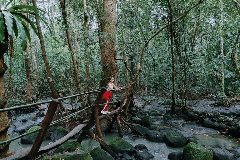 Parque Nacional de Cat Tien Tour particular de 2 dias com guia de turismoNão inclui alimentação e hotel