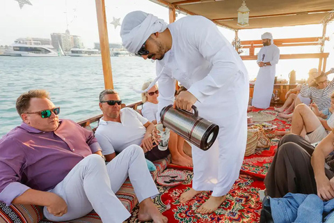 Abu Dhabi: parelmoerervaring met oesteropeningUnieke parelervaring