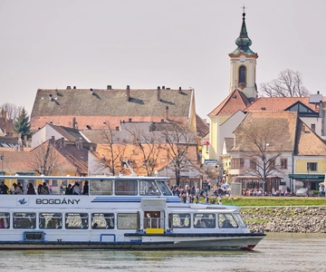 Desde Szentendre: Crucero de ida a Budapest