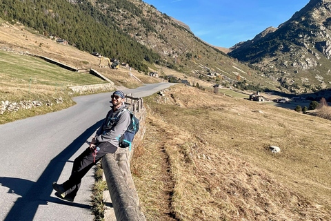 Andorra Day Hike: Vall d’Incles &amp; Pyrenees Lakes